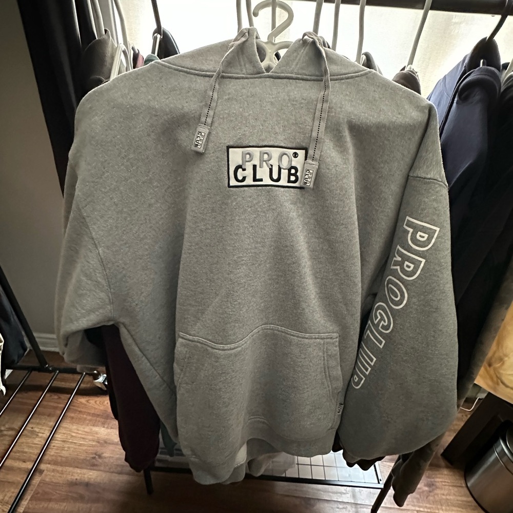 Cozy Gray Sweatshirt for Effortless Style